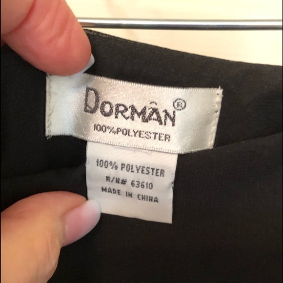 Beautiful Black Skirt, size small - Picture 4 of 8